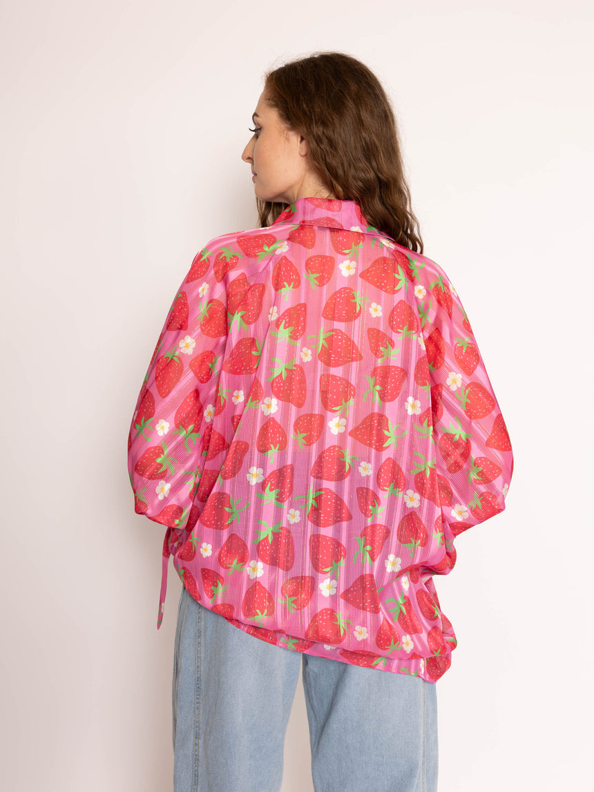 Stacey Shirt in Strawberry and Daisy Print