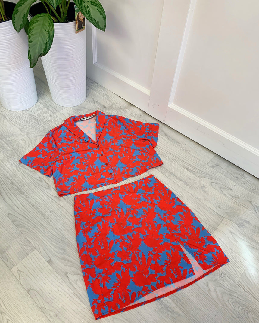 Nancy Mini Skirt with Slit in Red and Blue Floral