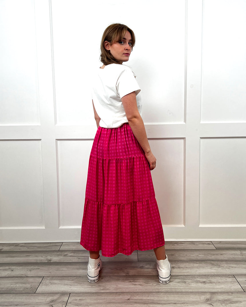 Dolly Gingham Skirt in Red Twisted Wunder